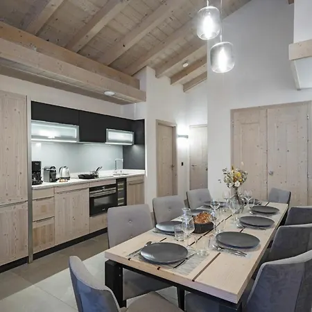 Mgm & Residences - De Joy Apart-hotel 5*