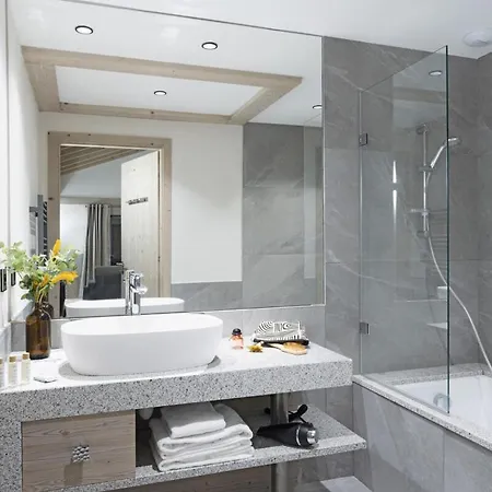 Apartmanhotel Mgm & Residences - De Joy 5*
