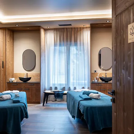 מלון דירות Mgm & Residences - De Joy 5*
