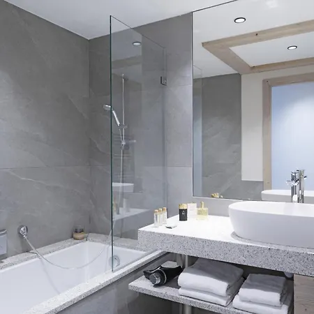 Apartmanhotel Mgm & Residences - De Joy 5*